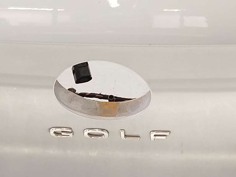 Recambio de porton trasero para volkswagen  golf viii 1.5 referencia OEM IAM 5H6827025D - Plata 4