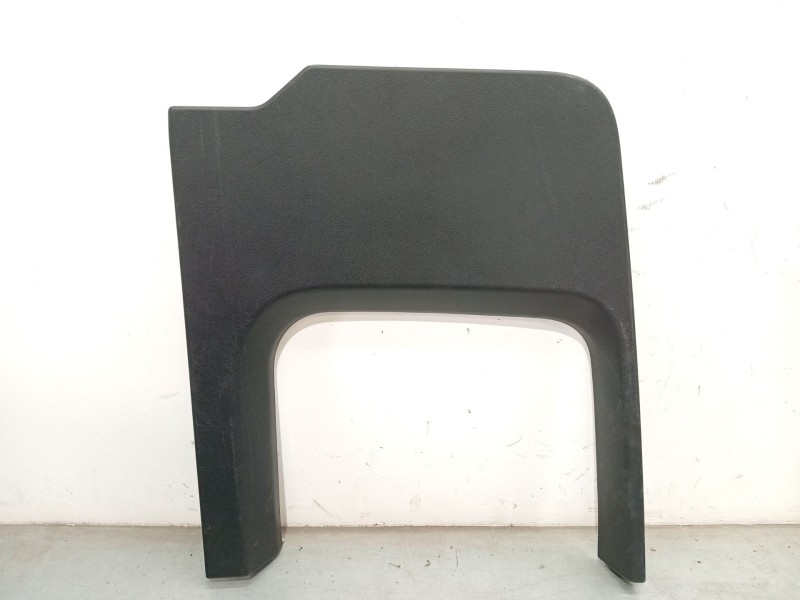 GUARNECIDO PUERTA TRASERA IZQUIERDA A9077403400 A90774034009051 