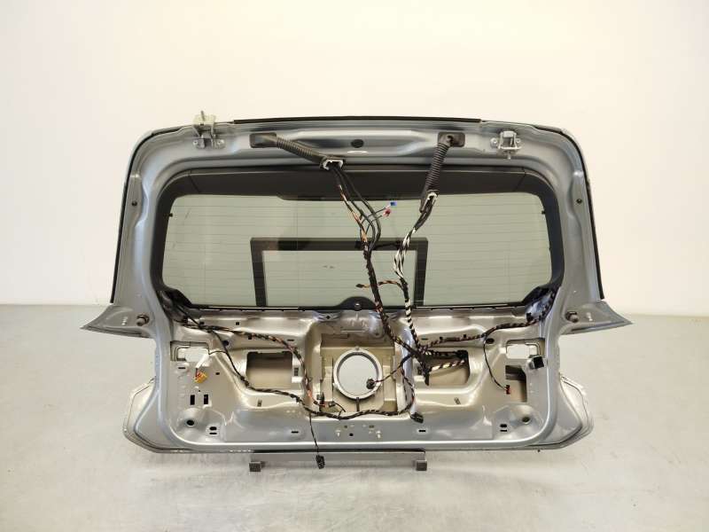 Recambio de porton trasero para volkswagen  golf viii 1.5 referencia OEM IAM 5H6827025D - Plata 5
