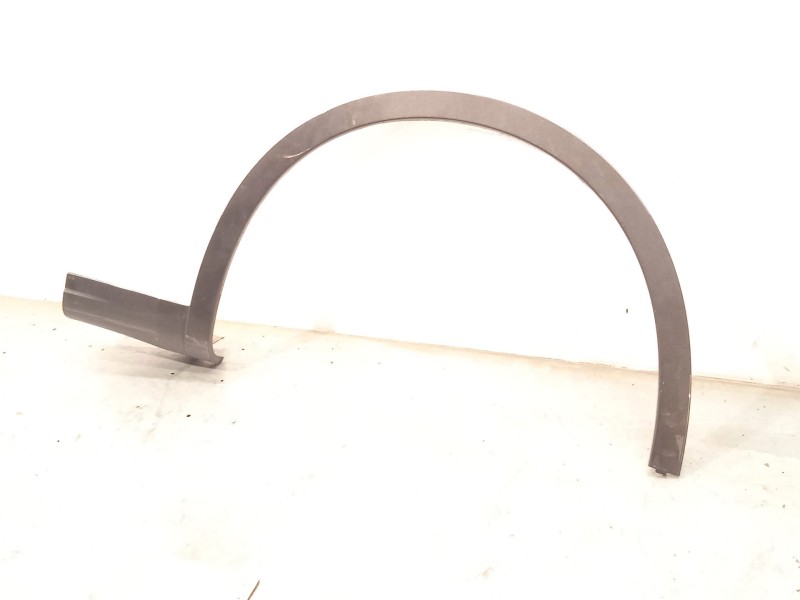 ALETIN DELANTERO DERECHO 