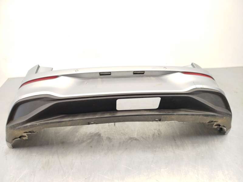 Recambio de paragolpes trasero para volkswagen  golf viii 1.5 referencia OEM IAM 5H6807417AFGRU - Plata 5