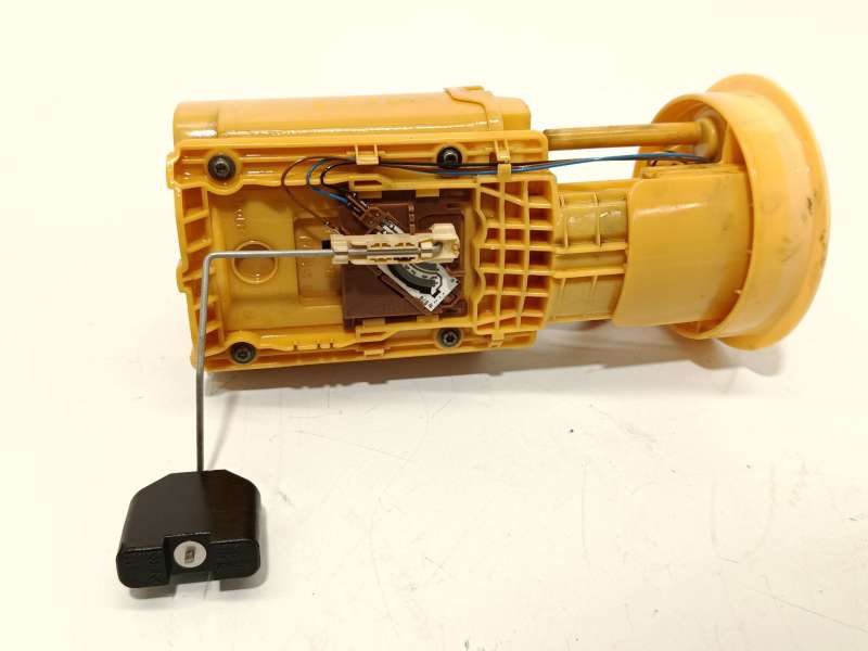 Recambio de bomba combustible para volkswagen transporter t5 furgoneta (7ha, 7hh, 7ea, 7eh) 2.0 tdi referencia OEM IAM 7E0919050 - Blanco 2