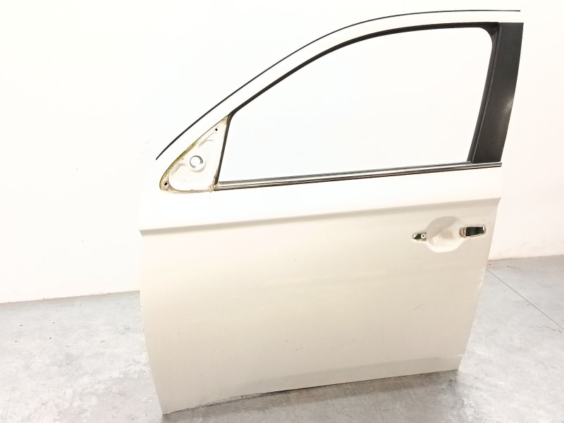 PUERTA DELANTERA IZQUIERDA 5700B671 