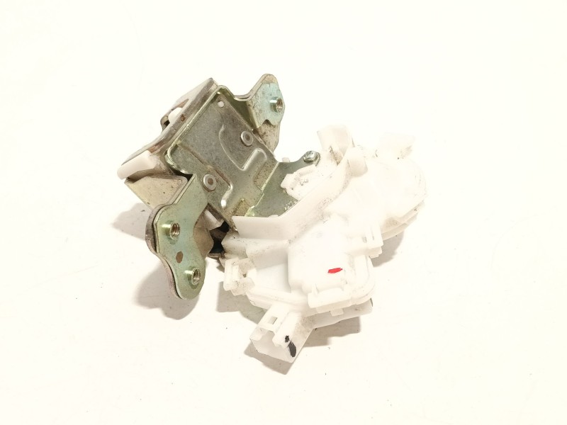 CERRADURA MALETERO / PORTON 5808A098 