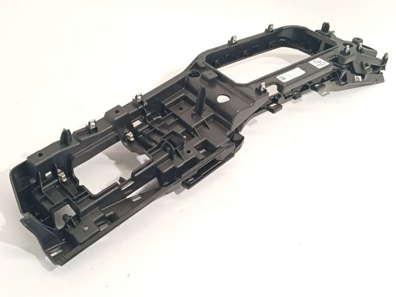 Recambio de embellecedor para volkswagen  golf viii 1.5 referencia OEM IAM 5H1858019D1QB 5H1857211D041 - Plata 5