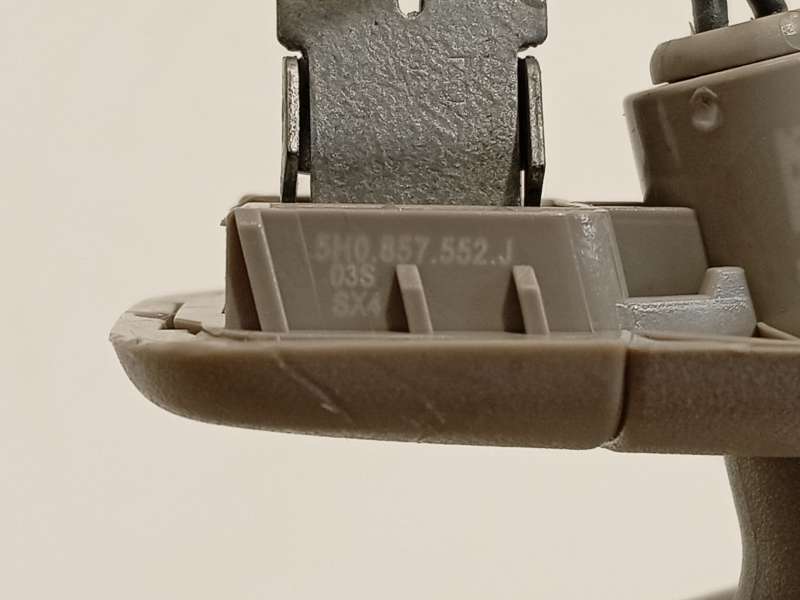 Recambio de parasol derecho para volkswagen  golf viii 1.5 referencia OEM IAM 5H0857552JSX4 - Plata 4