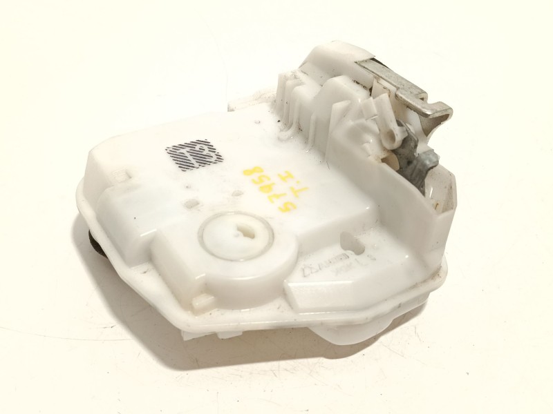 CERRADURA PUERTA TRASERA IZQUIERDA 5745A395 