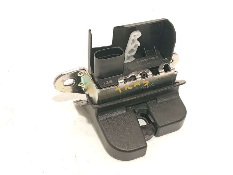 Recambio de cerradura maletero / porton para volkswagen  golf viii 1.5 referencia OEM IAM 2G6827505B9B9 - Plata 3