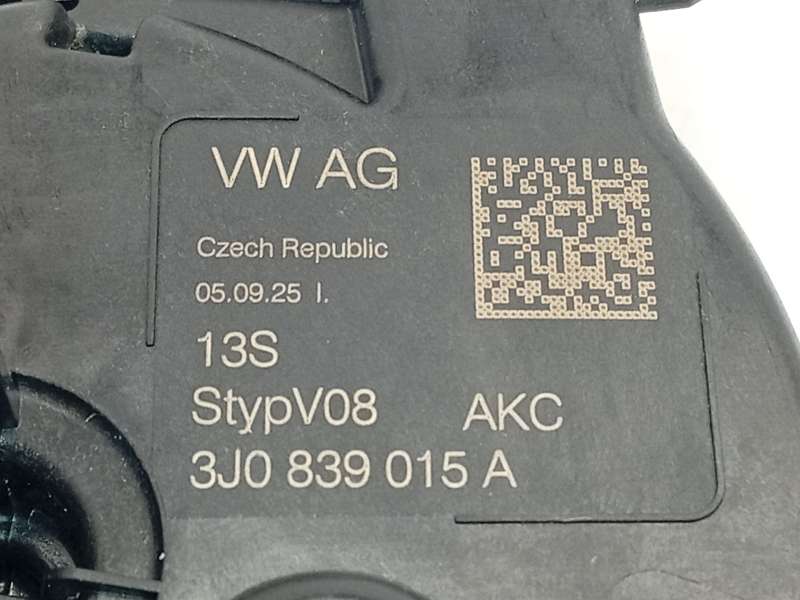 Recambio de cerradura puerta trasera izquierda para volkswagen  golf viii 1.5 referencia OEM IAM 3J0839015A - Plata 4