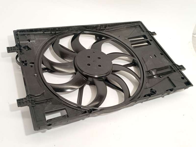 Recambio de electroventilador para volkswagen  golf viii 1.5 referencia OEM IAM 5WA121203B 5WA959455B 5WA121205 - Plata 4