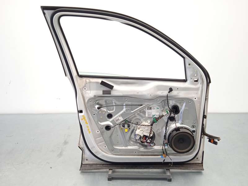 Recambio de puerta delantera izquierda para volkswagen tiguan (5n_) 2.0 tfsi 4motion referencia OEM IAM 5N0831055B - Blanco 6