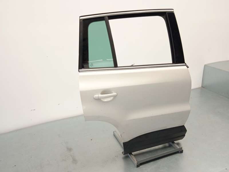 Recambio de puerta trasera derecha para volkswagen tiguan (5n_) 2.0 tfsi 4motion referencia OEM IAM 5N0833056A - Blanco 2