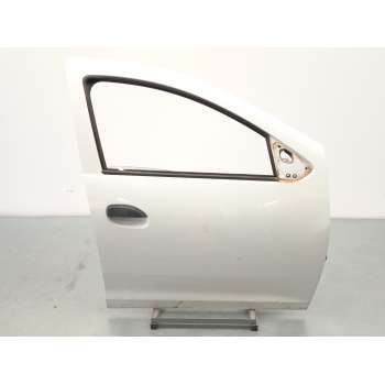 PUERTA DELANTERA DERECHA 801008681R 