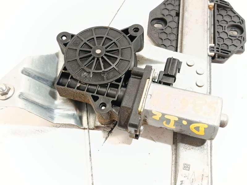Recambio de elevalunas delantero izquierdo para dacia sandero ii (b8_) 1.2 referencia OEM IAM 807213282R - Blanco 4