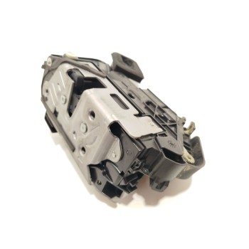 CERRADURA PUERTA TRASERA IZQUIERDA 5TA839015Q 