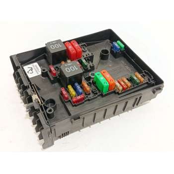 CAJA RELES / FUSIBLES 1K0937125A 