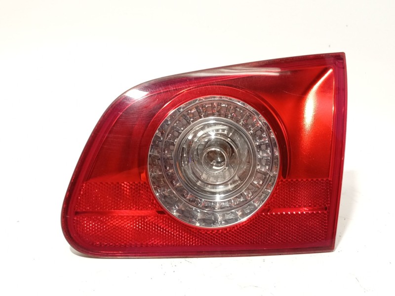 PILOTO TRASERO DERECHO INTERIOR 3C9945094 