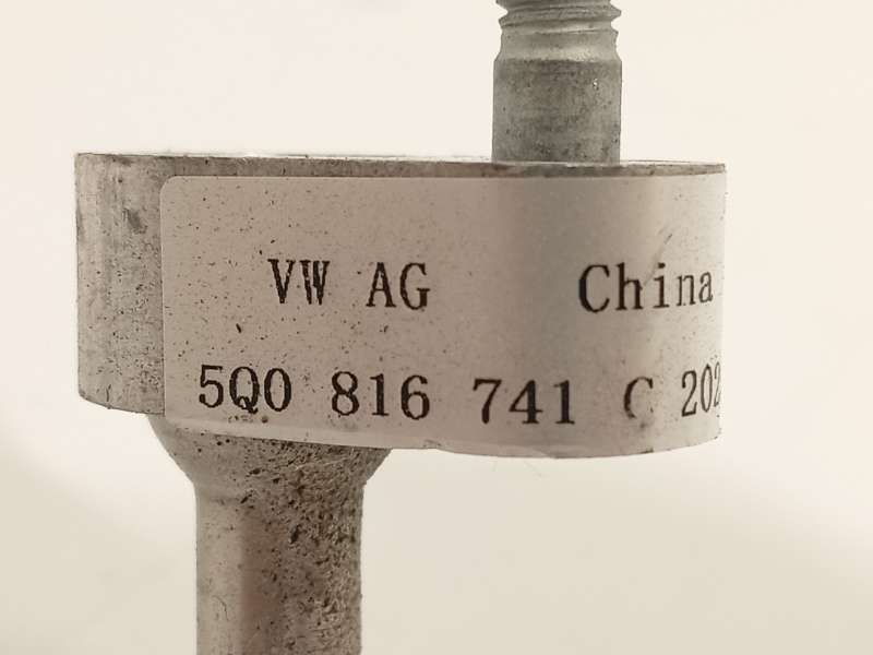 Recambio de tubos aire acondicionado para volkswagen  golf viii 1.5 referencia OEM IAM 5Q0816741C - Plata 5