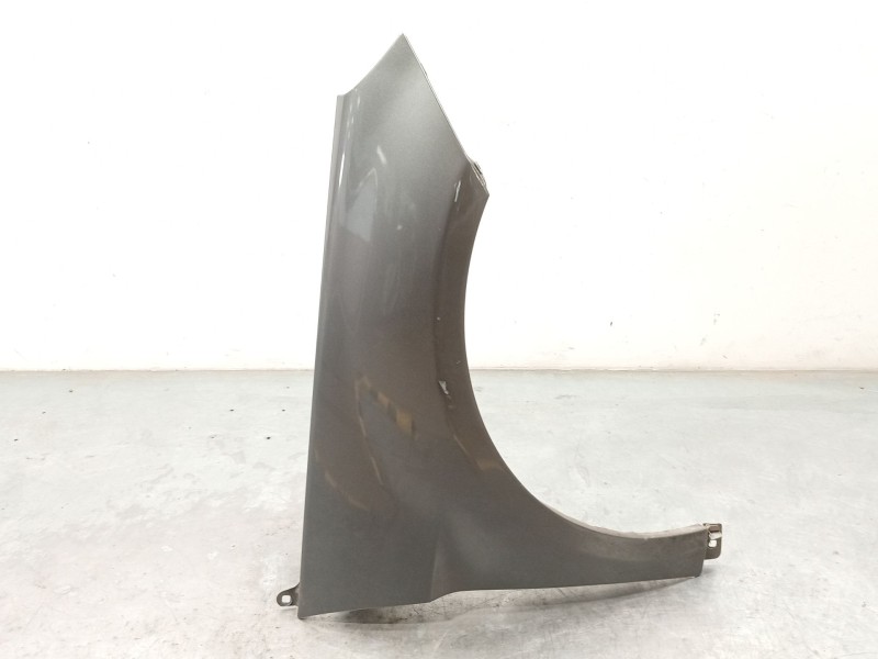 ALETA DELANTERA DERECHA A1698801018 