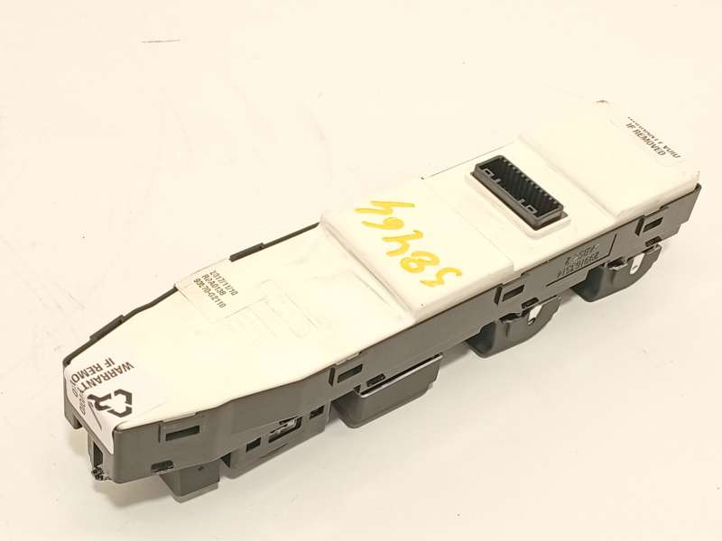 Recambio de mando elevalunas delantero izquierdo para hyundai ioniq (ae) 1.6 gdi hybrid referencia OEM IAM 93570G2110 93570G2110 4