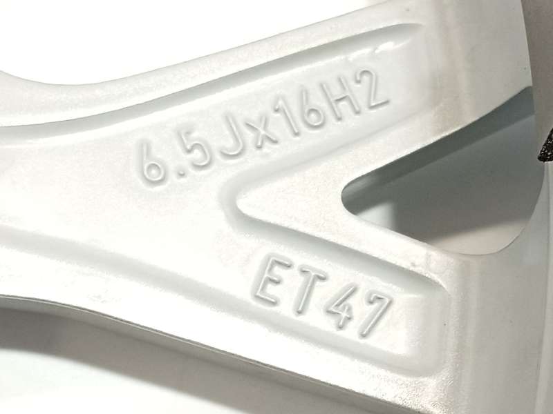 Recambio de llanta para seat ibiza v (kj1, kjg) 1.0 tsi referencia OEM IAM 6F0601025M8Z8 5