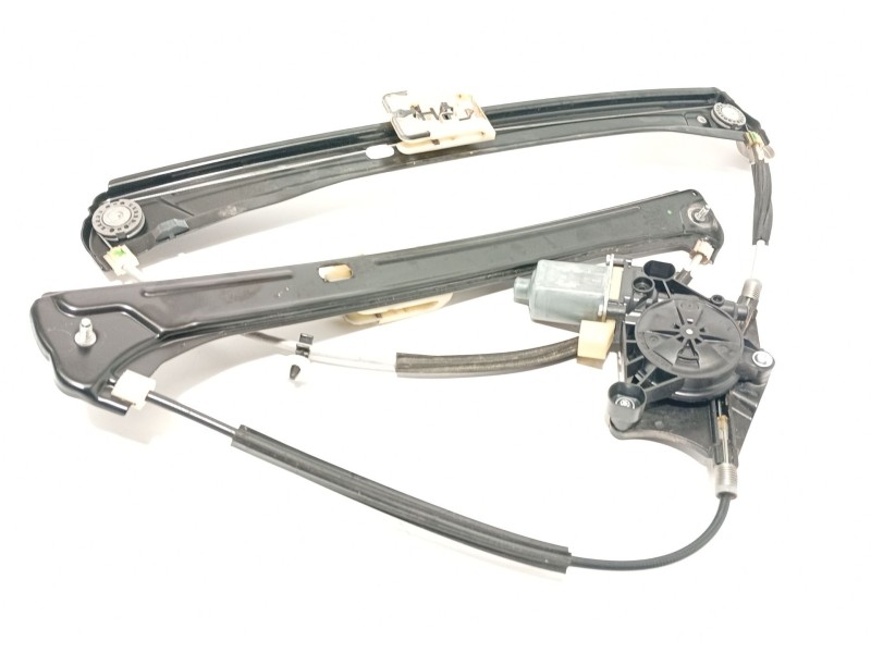 ELEVALUNAS DELANTERO DERECHO 5NA837462A 5Q0959801B 