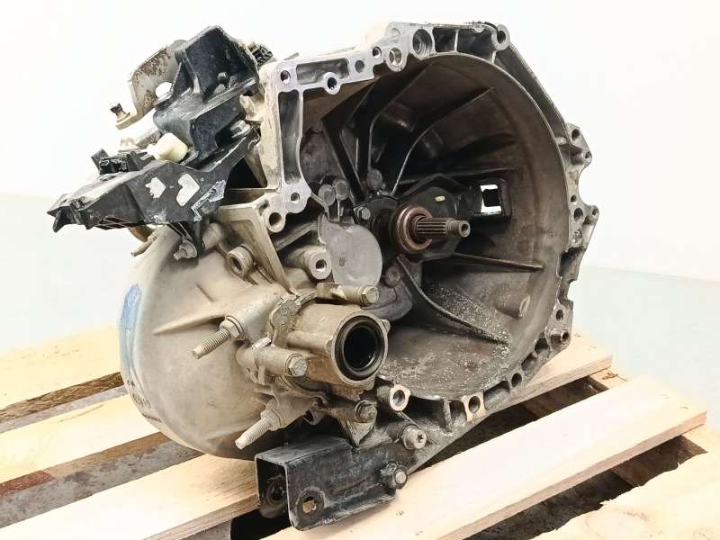 Recambio de caja cambios para peugeot rifter allure standard referencia OEM IAM 20V260 9837381980 6