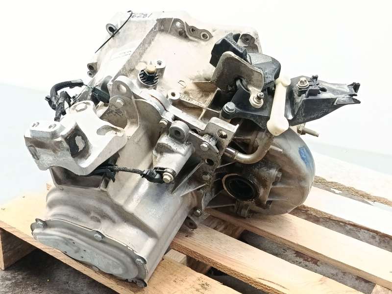 Recambio de caja cambios para peugeot rifter allure standard referencia OEM IAM 20V260 9837381980 9