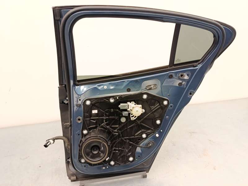 Recambio de puerta trasera derecha para ford focus iv (hn) 1.0 ecoboost referencia OEM IAM 2577510 - Azul 4
