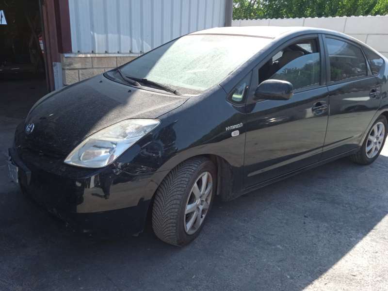 TOYOTA PRIUS LIFTBACK (_W2_)