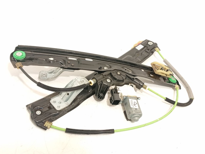 ELEVALUNAS DELANTERO IZQUIERDO T4A14108 HK8323201AE 