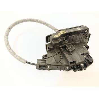 CERRADURA PUERTA DELANTERA DERECHA A0997201800 
