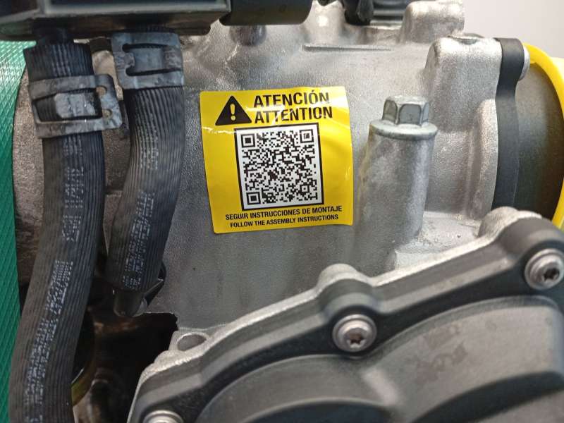 Recambio de despiece motor para jaguar f-pace (x761) 2.0 td4 awd referencia OEM IAM 204DTD - Blanco 7