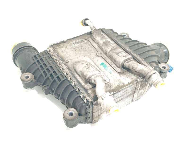 Recambio de intercooler para jaguar f-pace (x761) 2.0 td4 awd referencia OEM IAM TLX1026 GX736K775AC - Blanco 2