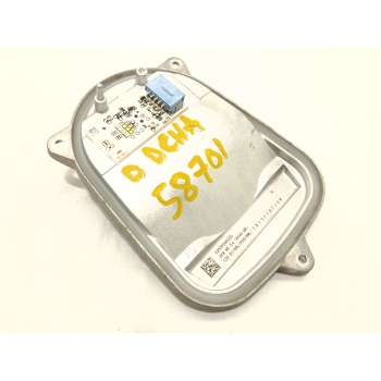 CENTRALITA LED DERECHA A2539068200 