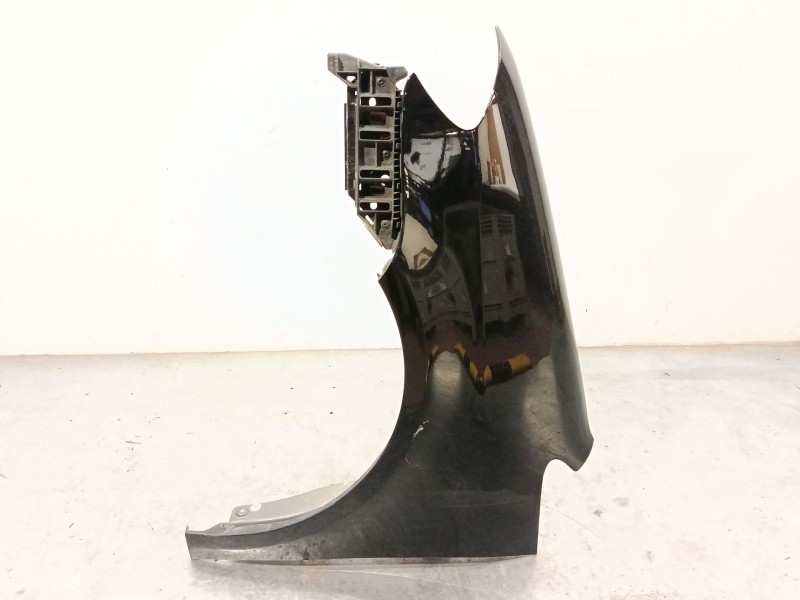 ALETA DELANTERA IZQUIERDA 1T0821021B 