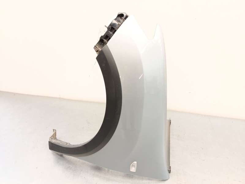 ALETA DELANTERA IZQUIERDA 631019973R 