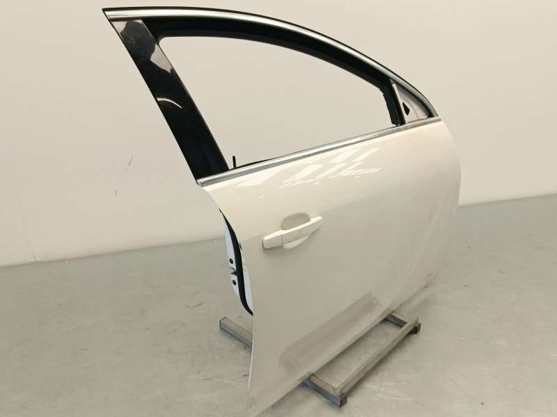 Recambio de puerta delantera derecha para opel insignia a (g09) 2.0 cdti (68) referencia OEM IAM 39062234 2