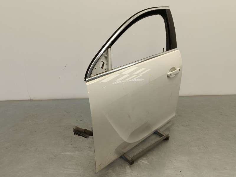 Recambio de puerta delantera izquierda para opel insignia a (g09) 2.0 cdti (68) referencia OEM IAM 39062233 2
