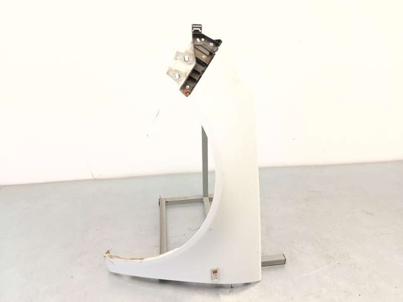 Recambio de aleta delantera izquierda para opel insignia a (g09) 2.0 cdti (68) referencia OEM IAM 13277520 2