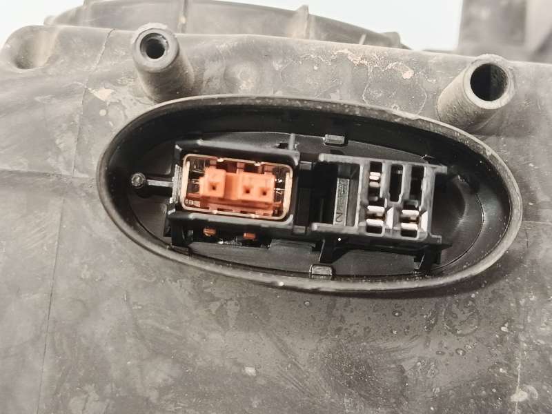 Recambio de faro derecho para opel insignia a (g09) 2.0 cdti (68) referencia OEM IAM 13226793 22925419 1ZT009631 4
