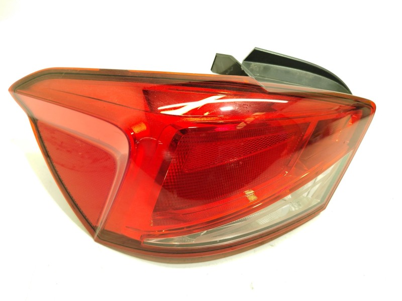 PILOTO TRASERO IZQUIERDO 6F0945095H 