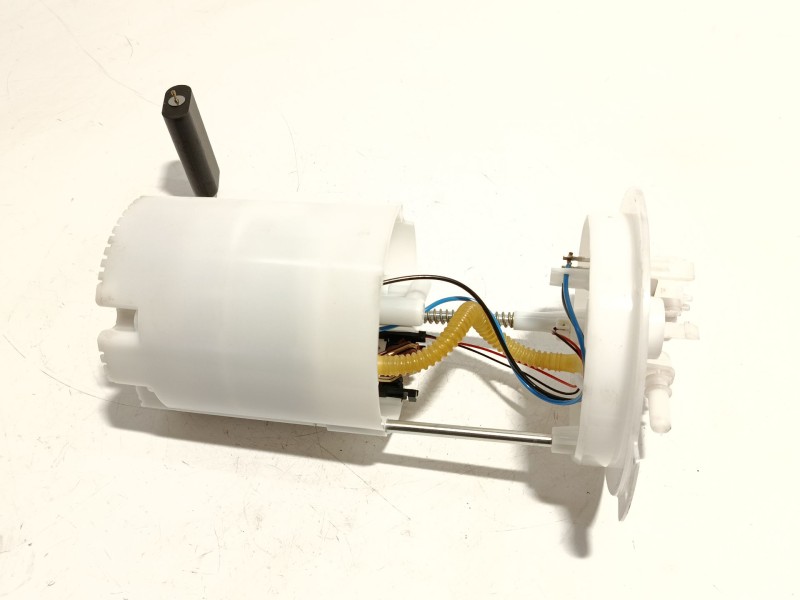 BOMBA COMBUSTIBLE 11182085 F01R00SB11 7P22952C0