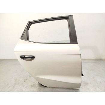 PUERTA TRASERA DERECHA 6F0833052C 