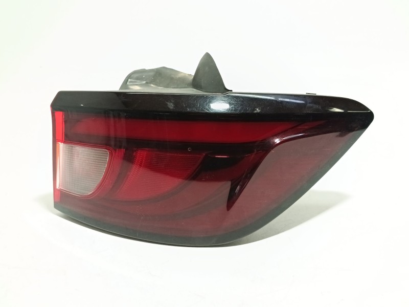 PILOTO TRASERO DERECHO 11202864 A30018R0100