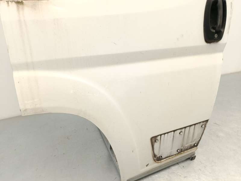Recambio de puerta delantera izquierda para peugeot boxer furgoneta 2.2 hdi 100 referencia OEM IAM 9002X8 - Blanco 3