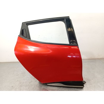 PUERTA TRASERA DERECHA 821008626R 