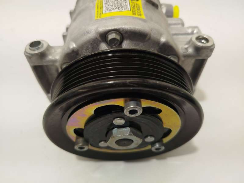 Recambio de compresor aire acondicionado para seat ibiza v (kj1, kjg) 1.0 tsi referencia OEM IAM 5Q0816803H 6SES14C 4471508638 3