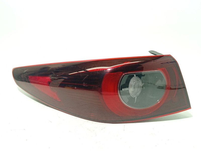 PILOTO TRASERO IZQUIERDO BGKM51160 