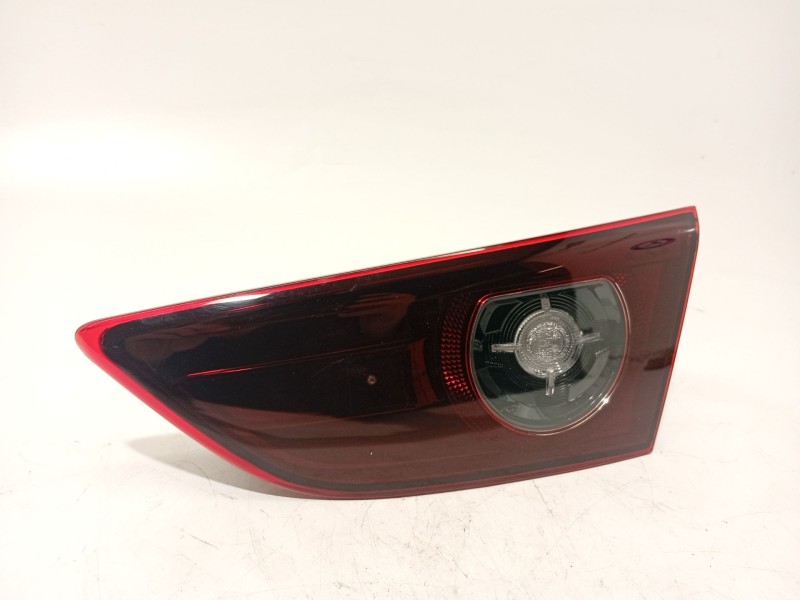 PILOTO TRASERO DERECHO INTERIOR BGKM513F0 